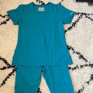 Sketchers Scrub Set